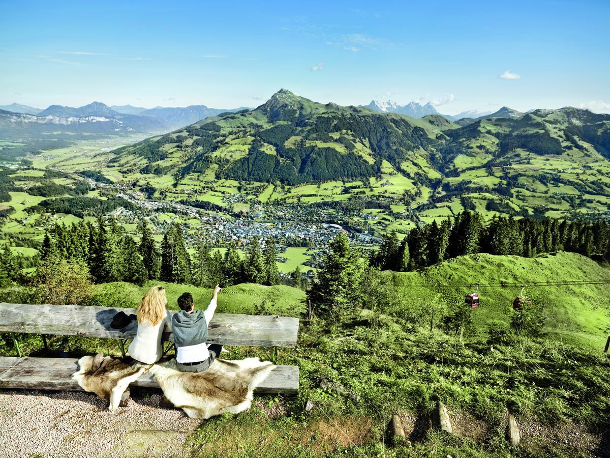 Tennerhof Luxury Chalets Kitzbuhel Exterior photo